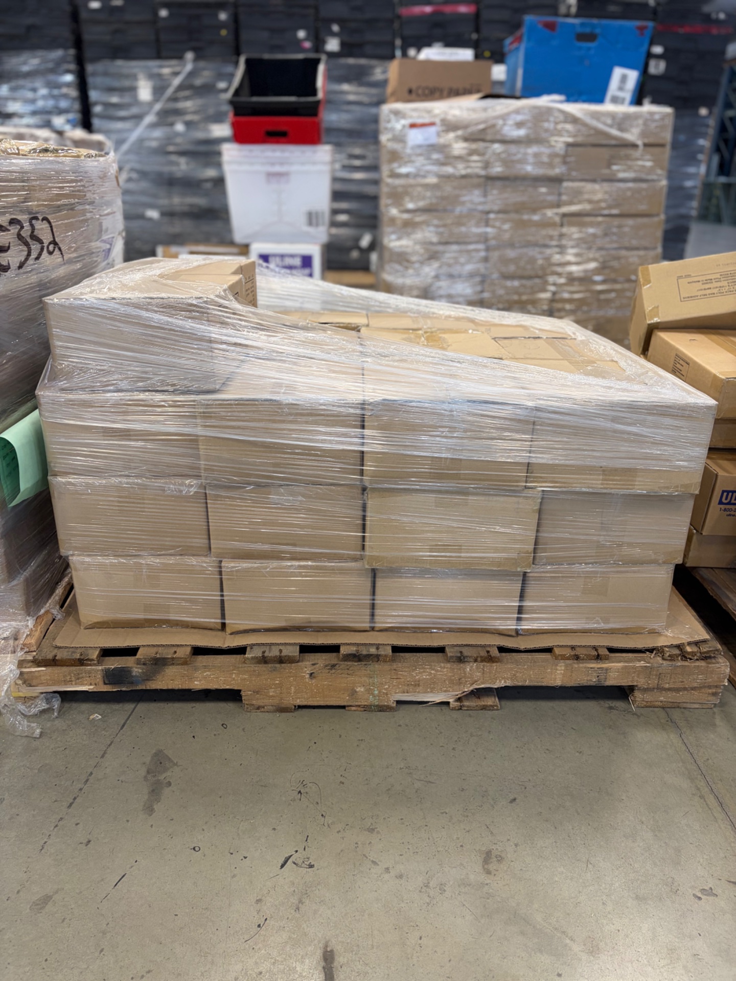 Pre-Pack Self-Adhesive Poly Bags - 10" x 17" + 1 1/2" - 151 Cases