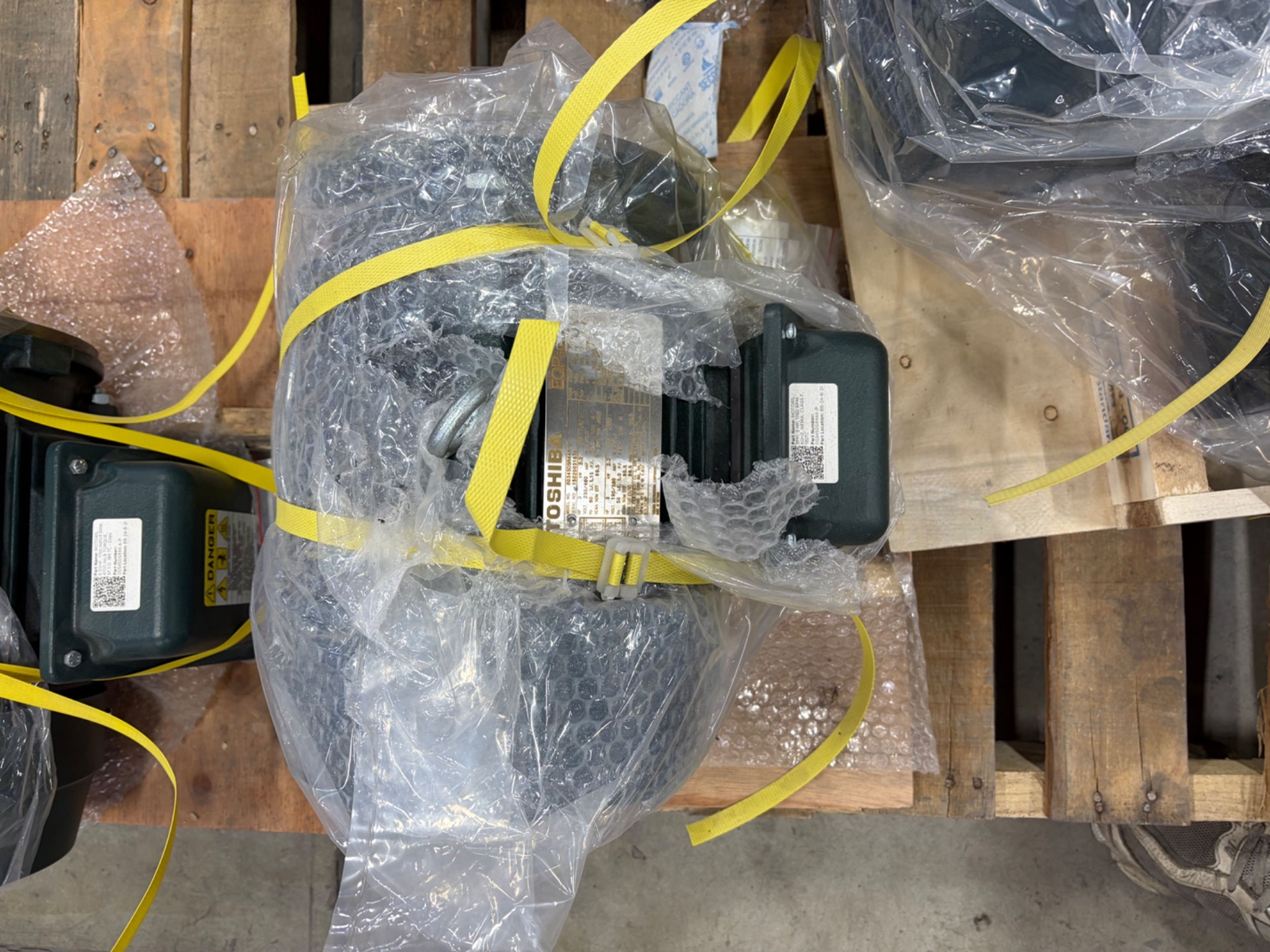 Toshiba 0054SDSR44A 5 HP Severe-Duty Motor - Document 4