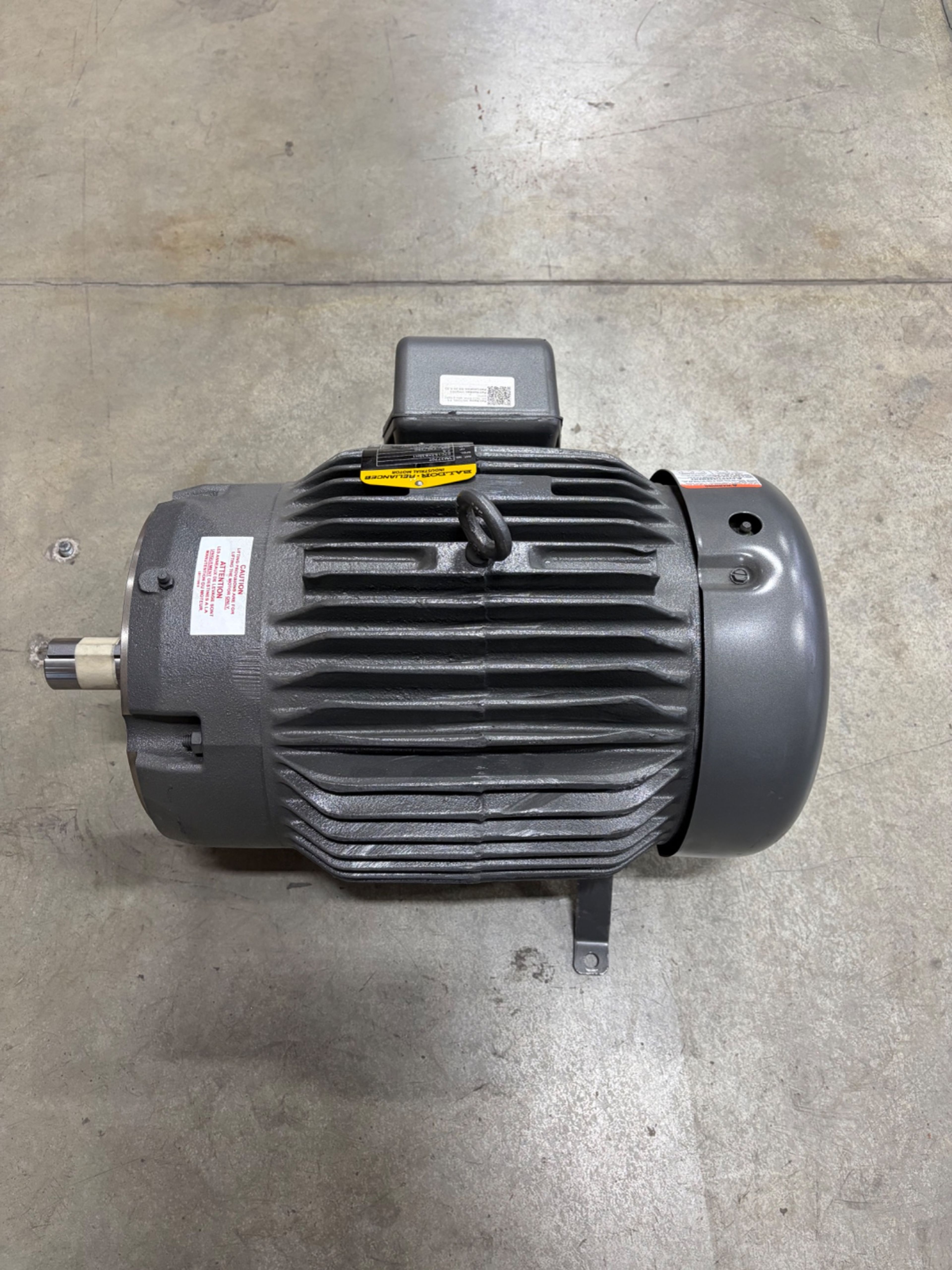 Baldor Reliance VM3770T 7.5 HP Industrial Motor - Document 2