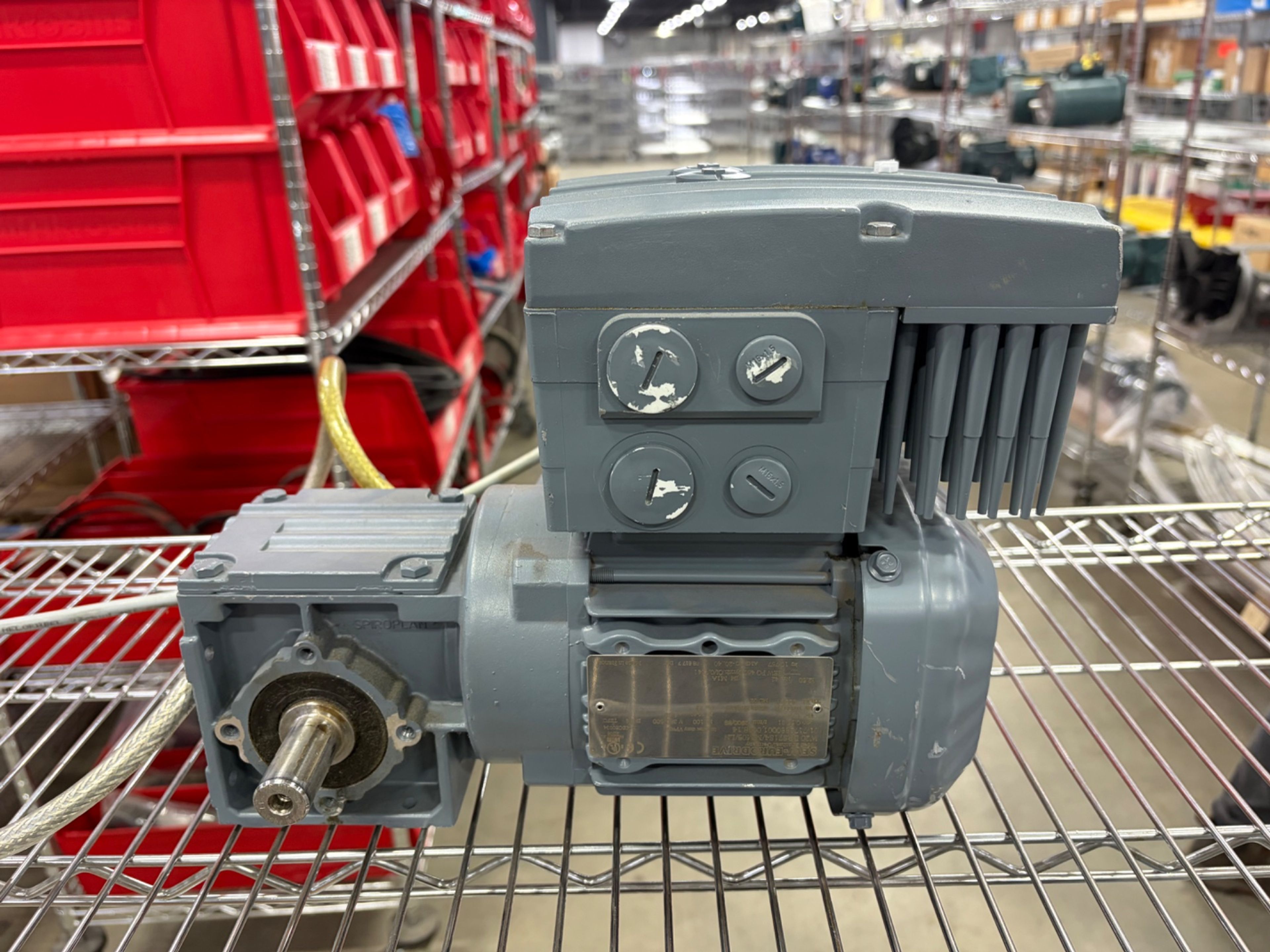 SEW-EURODRIVE W20 DRS71S4/MM05/LN Gearmotor - Document 3