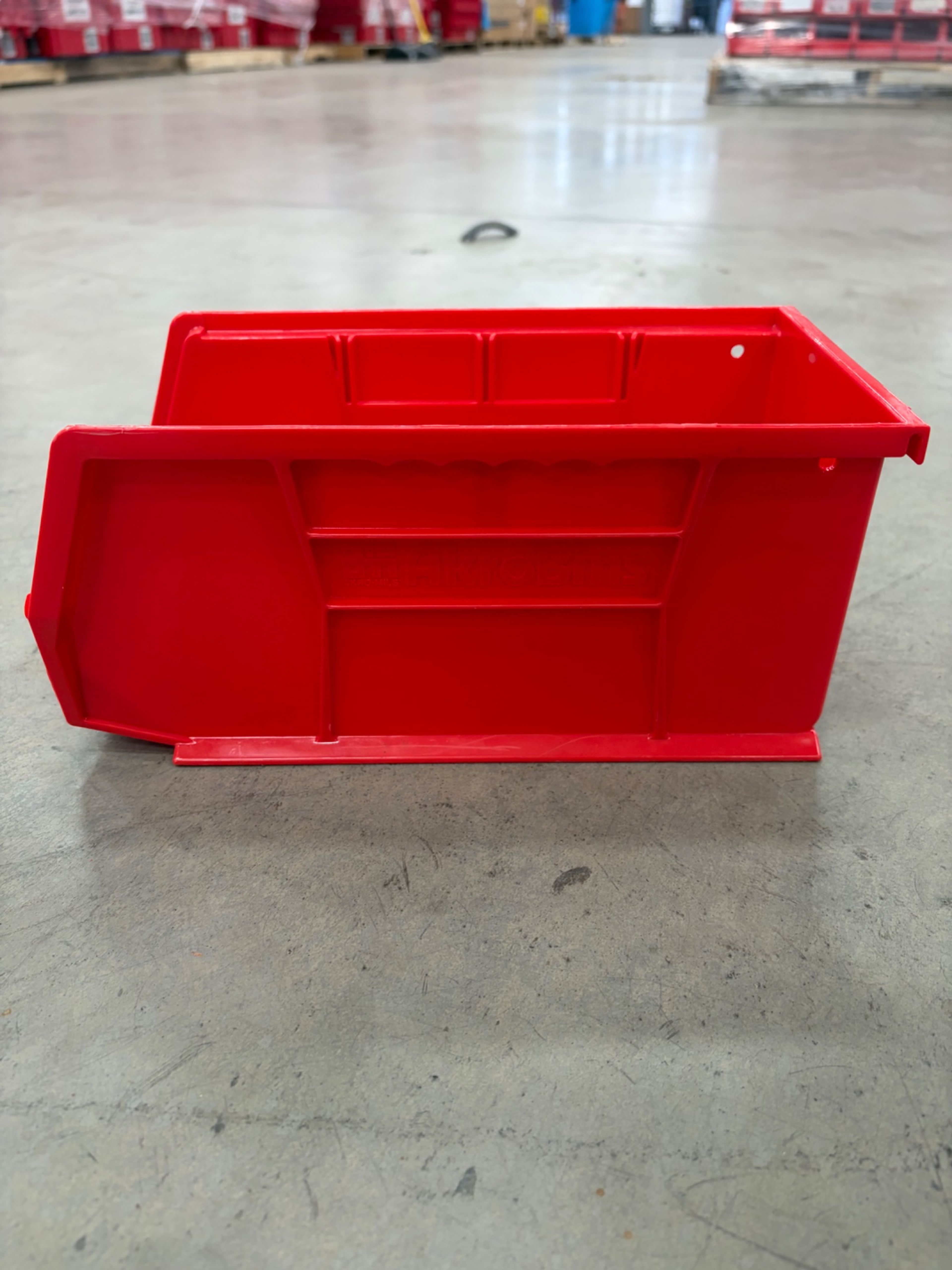 Akro-Mils AkroBins - 6" x 10 1/2" x 5" - 350 Per Pallet - Document 3