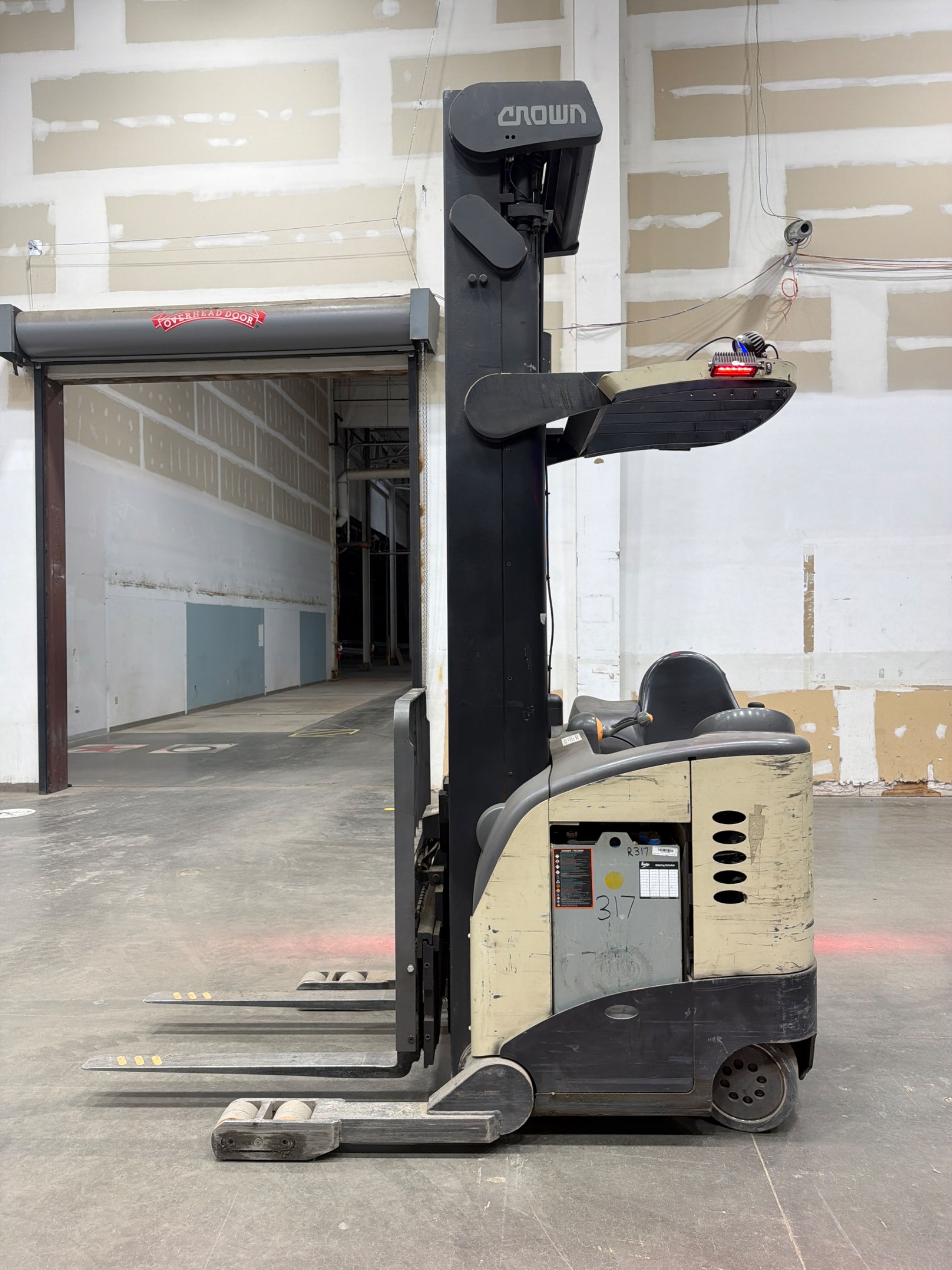 Crown RR5020-45 Reach Truck - Document 3