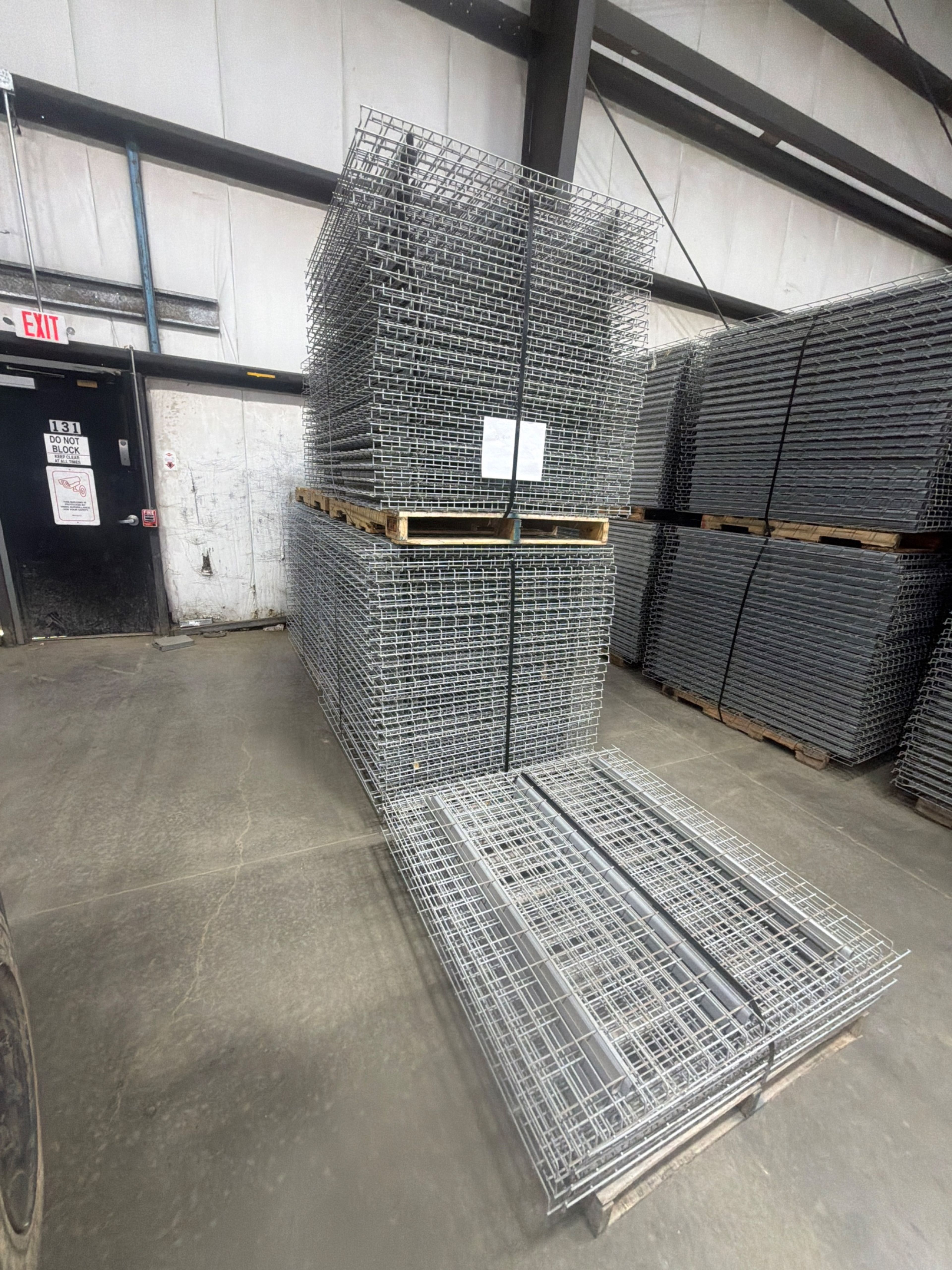 Wire Deck - 48" x 46" - Outside Waterfall - Document 2