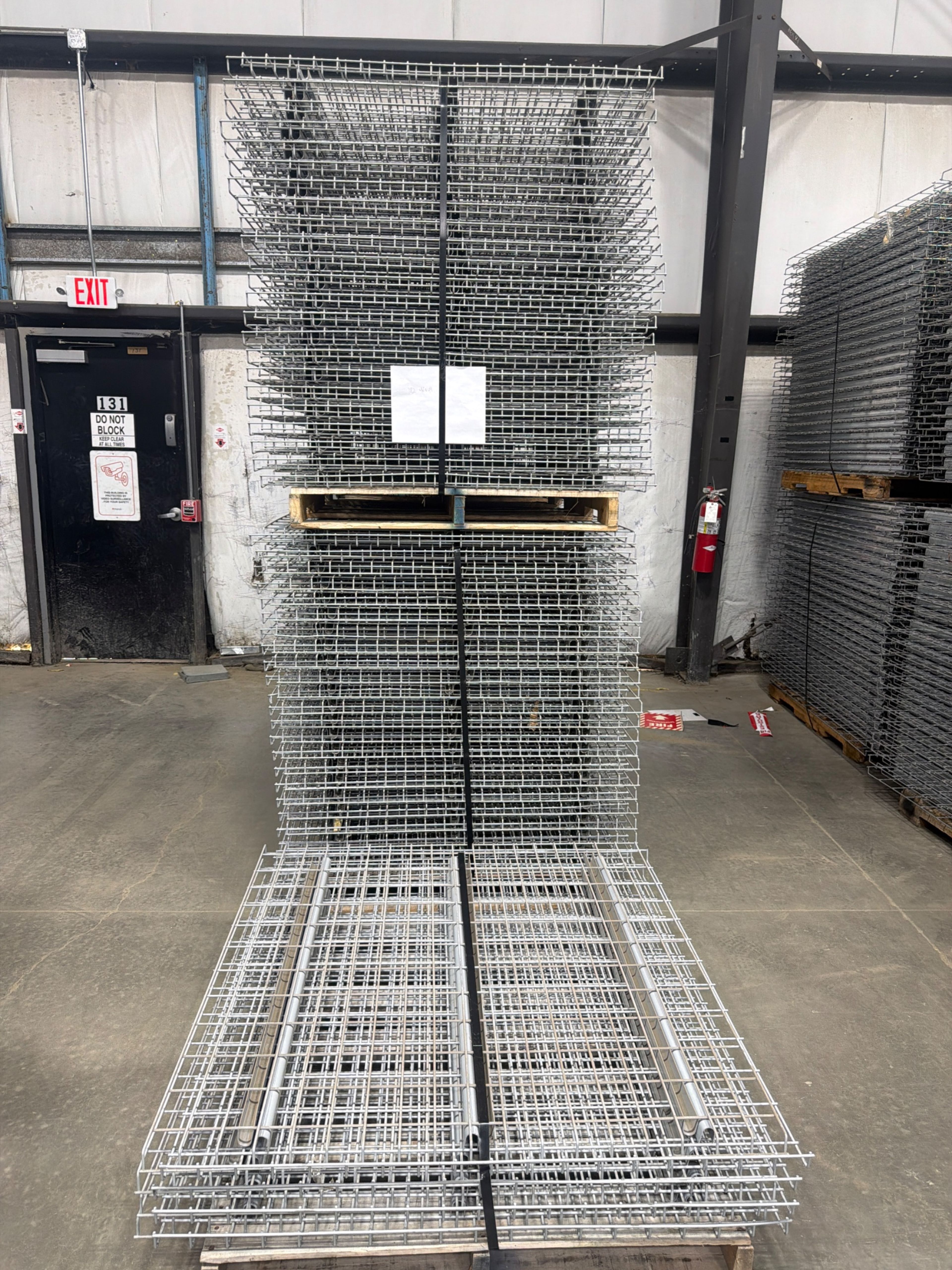 Wire Deck - 48" x 46" - Outside Waterfall - Document 1