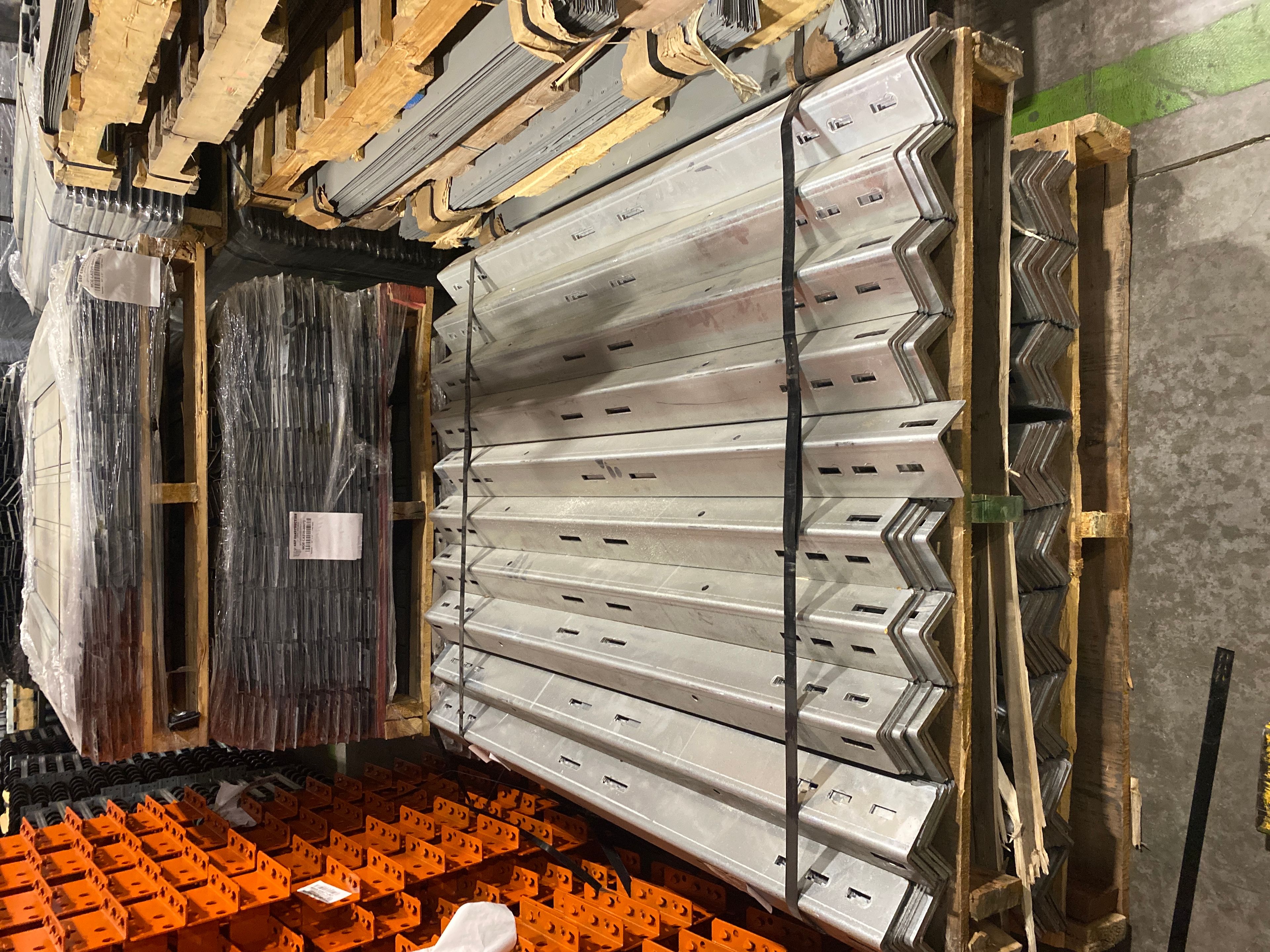 Pallet Flow Back Angle Bracket - Document 4