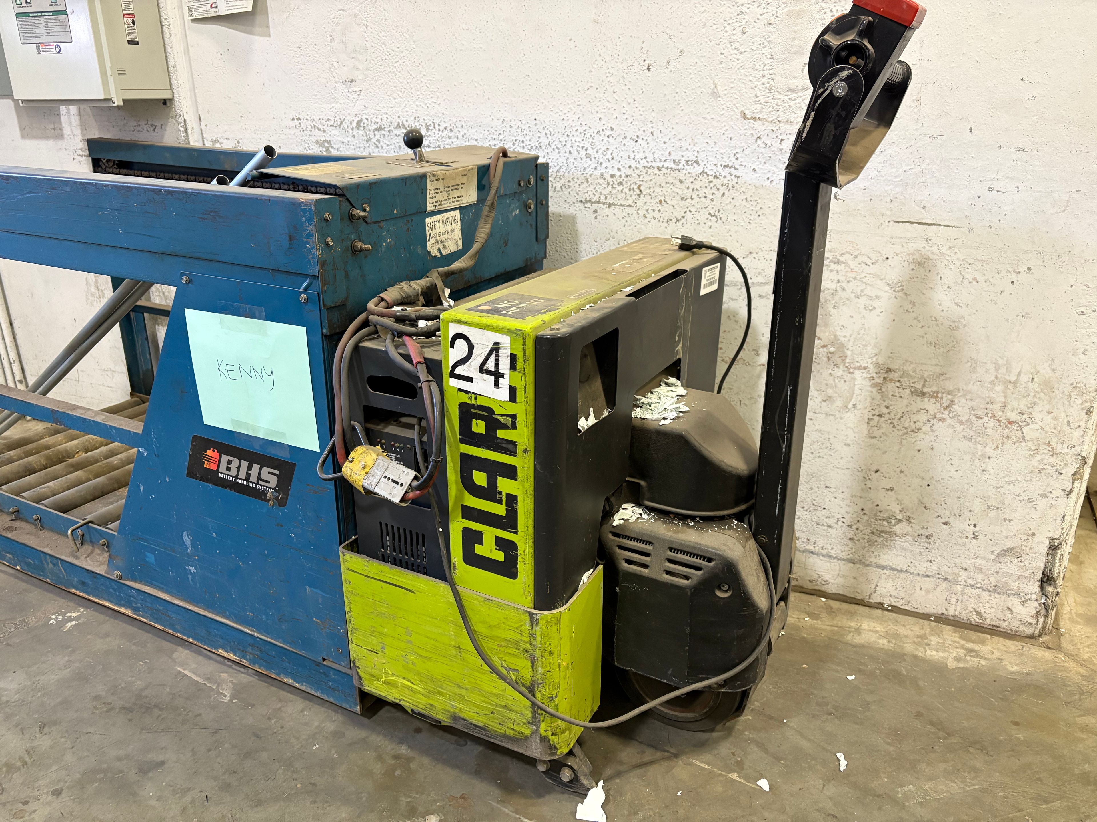 Clarke - Electric Pallet Jack - Built-in Charger - Document 2