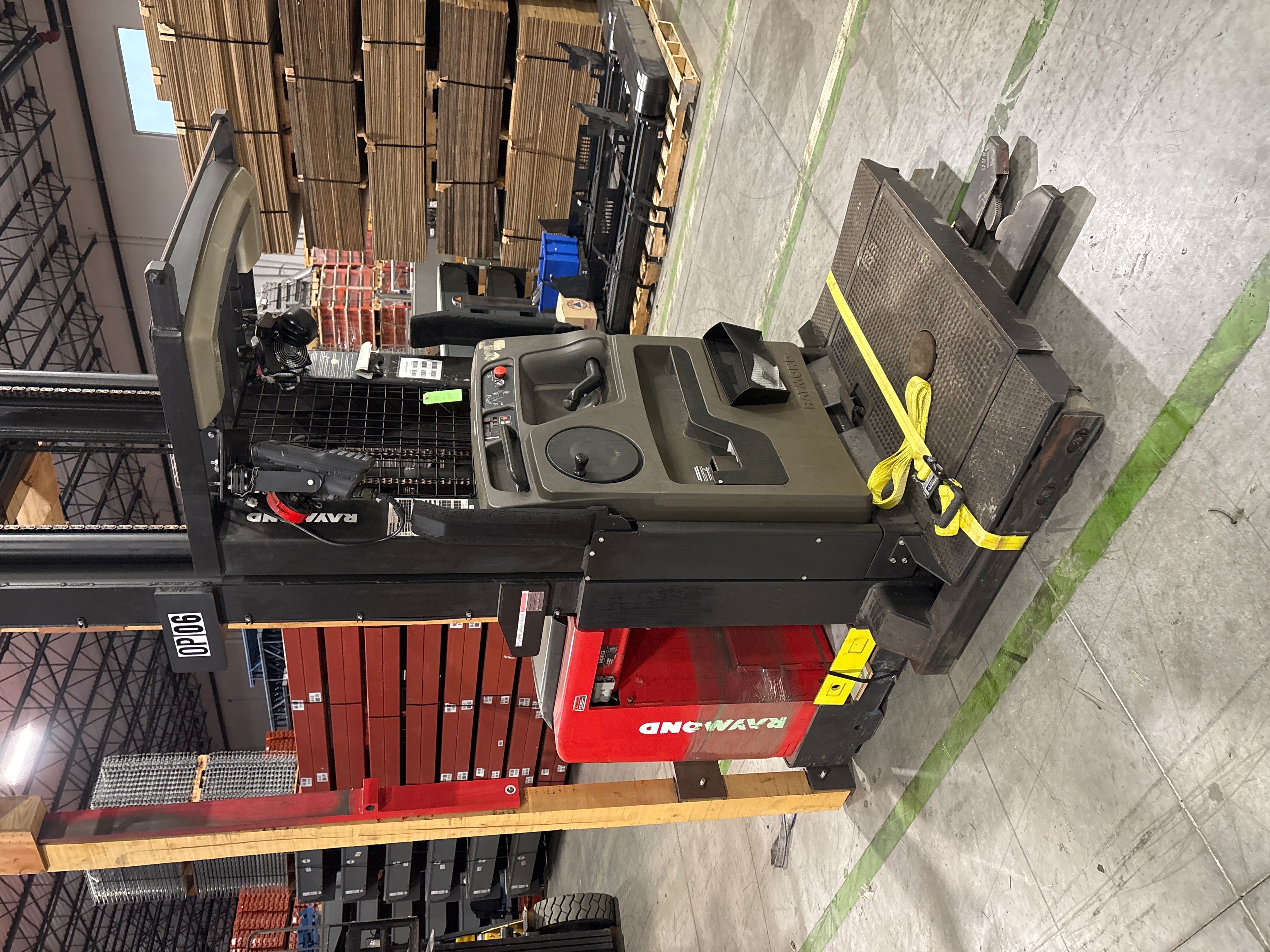 Raymond Order Picker - Wire Guided - Document 6