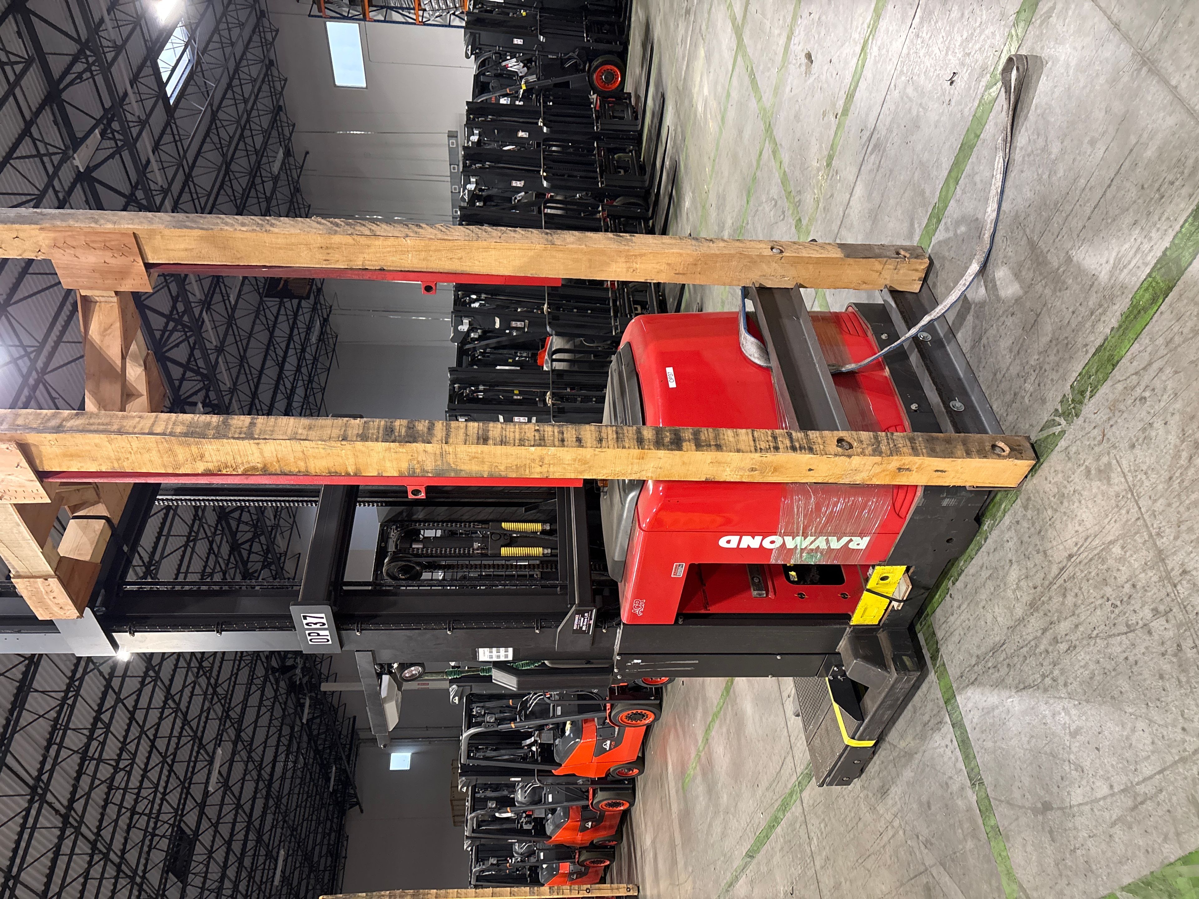 Raymond Order Picker - Wire Guided - Document 7