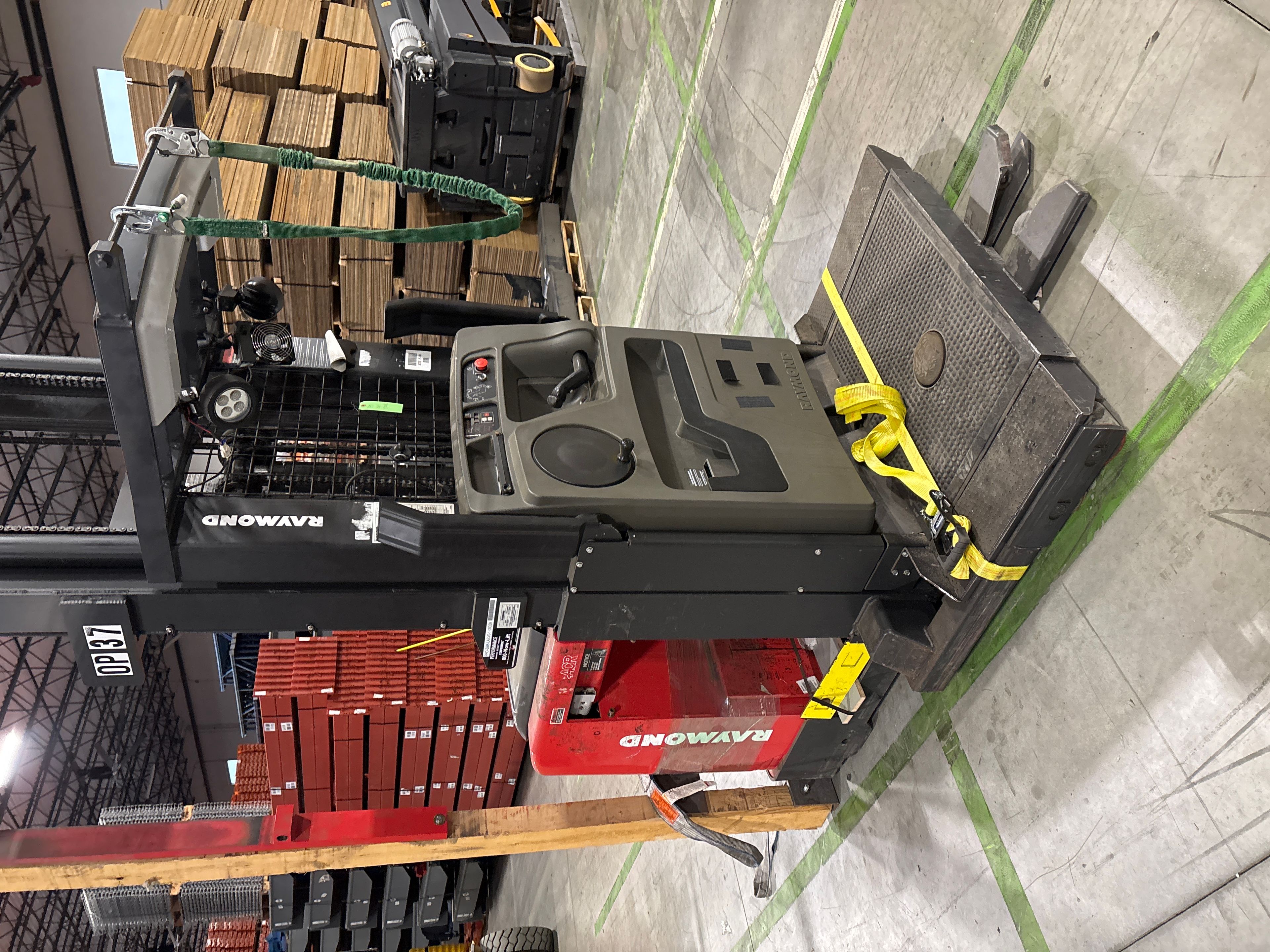 Raymond Order Picker - Wire Guided - Document 4