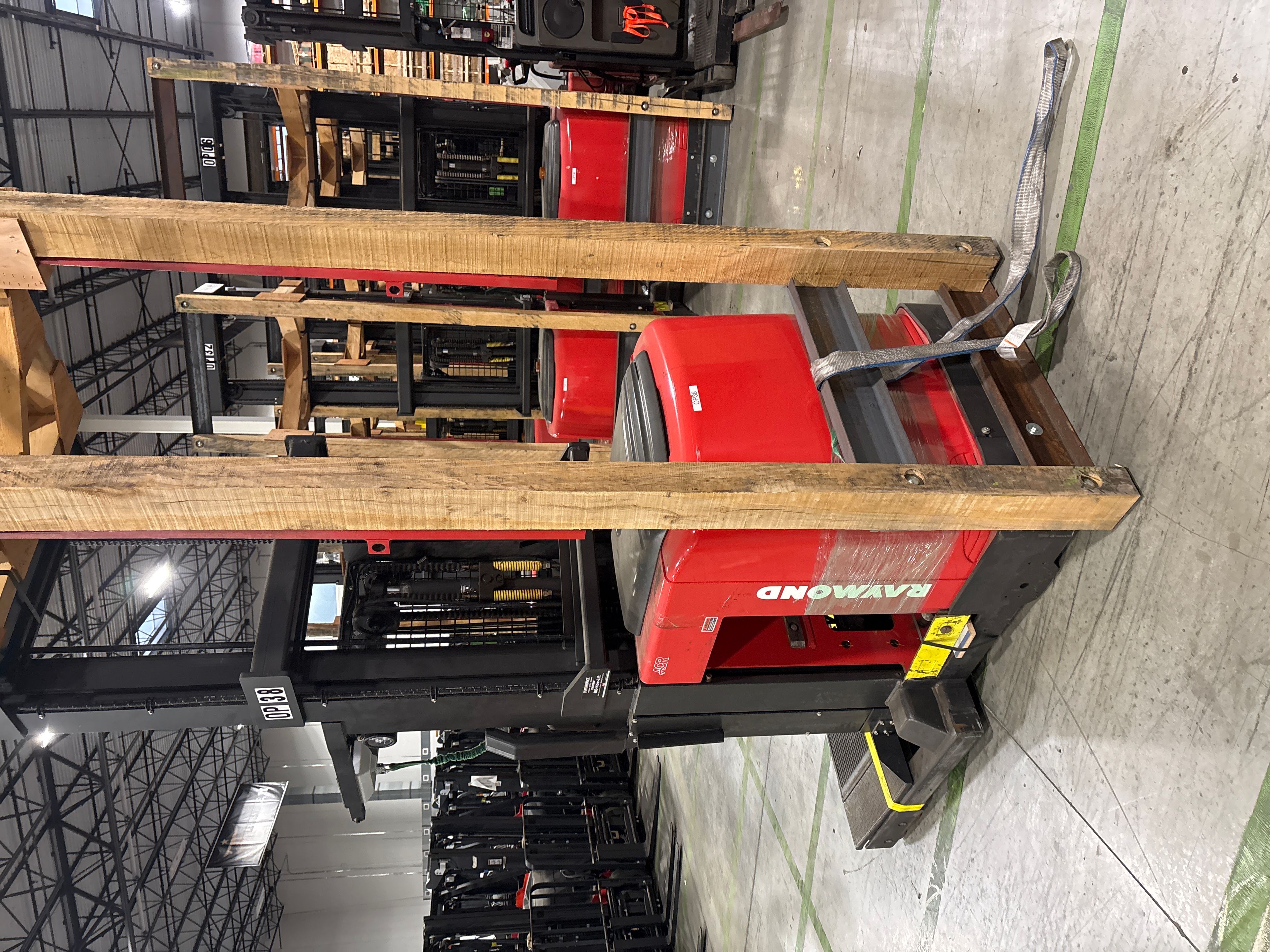 Raymond Order Picker - Wire Guided - Document 7