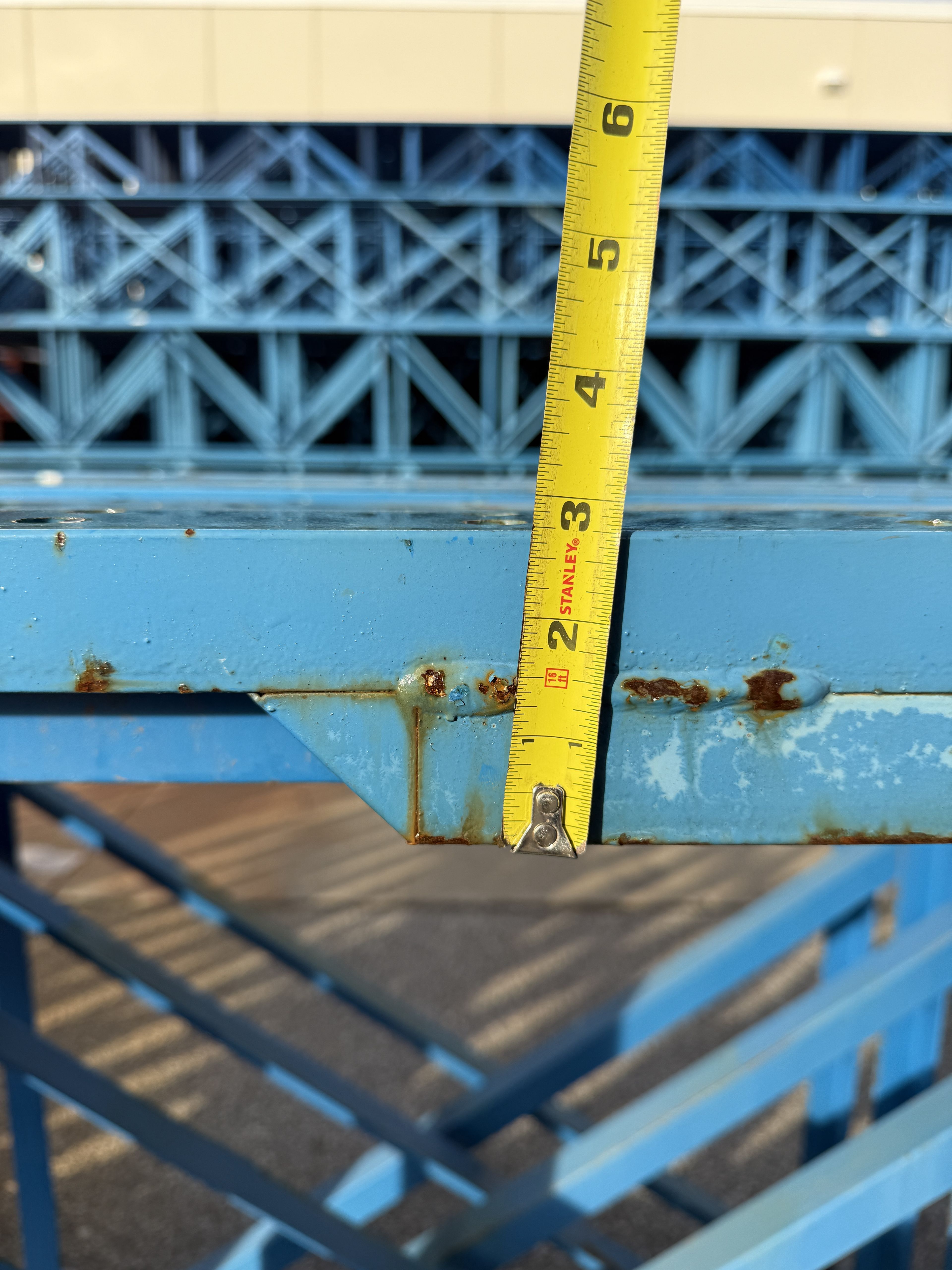 Upright Frame - 42" x 32' - Structural (DR 18') - Document 10