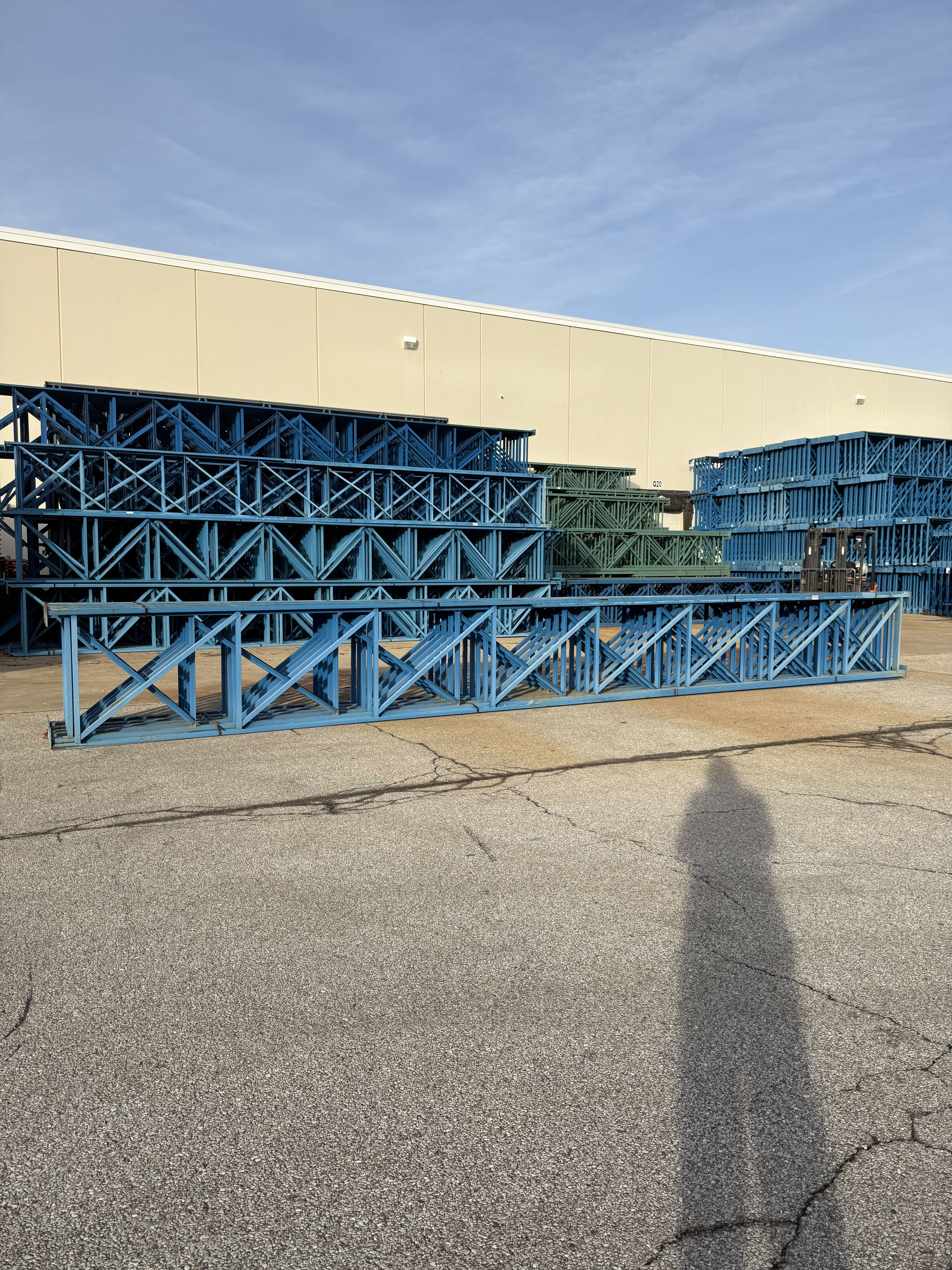 Upright Frame - 42" x 32' - Structural (DR 18') - Document 1