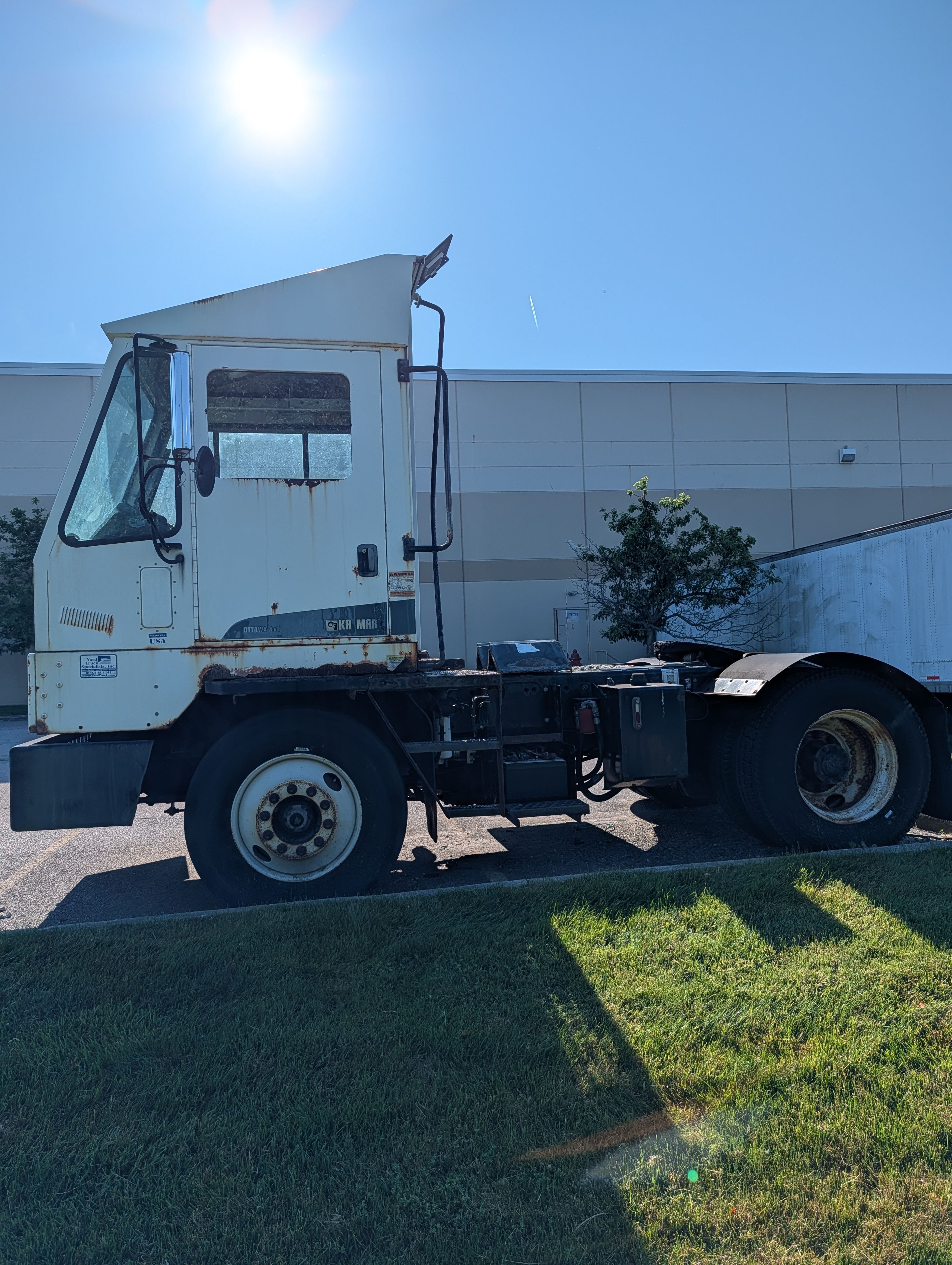 2012 Kalmar Yard Spotter - Model 4X2 - Document 2