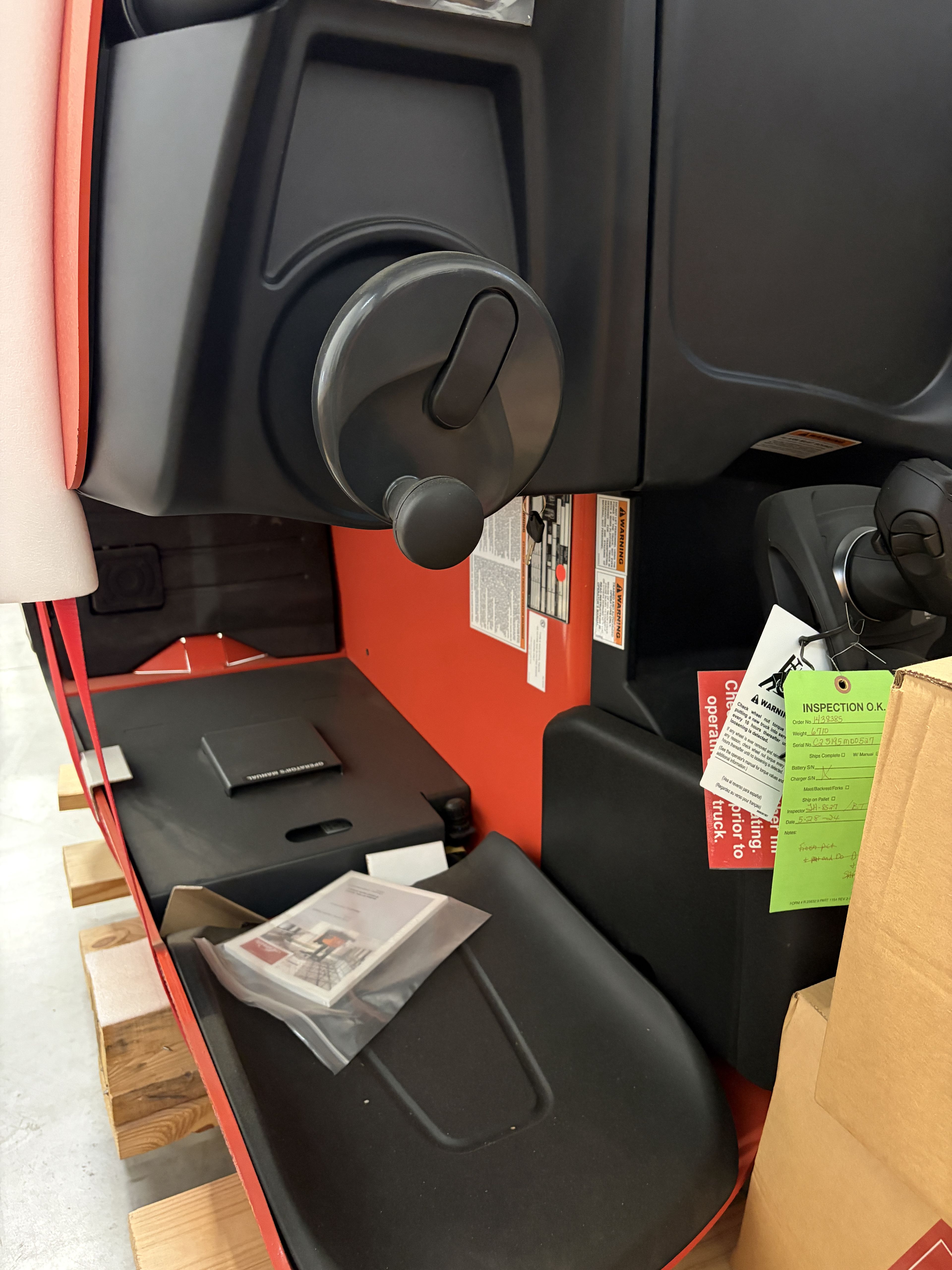 Linde R17SX Reach Truck - Document 6