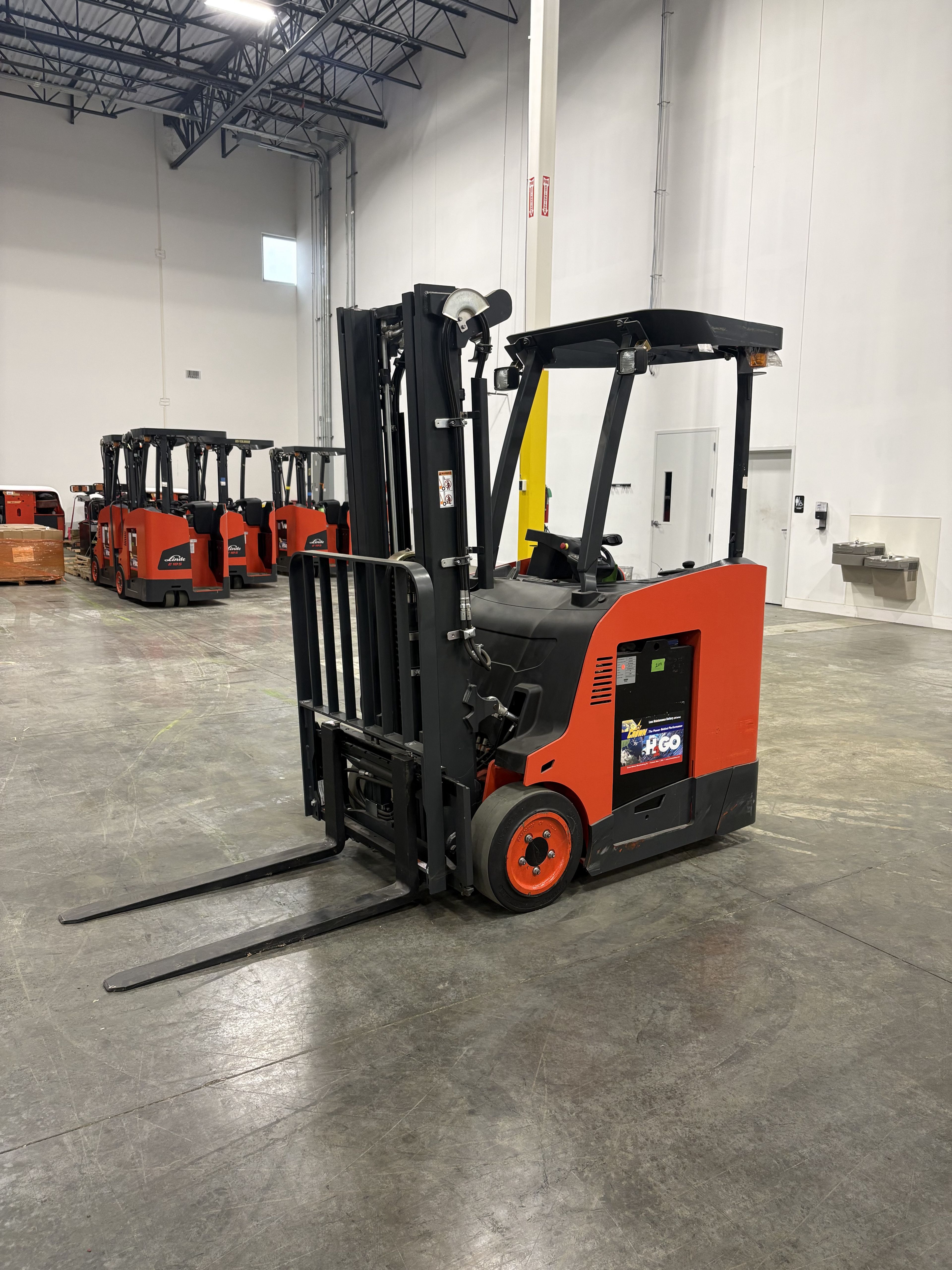 Linde E18S Forklift