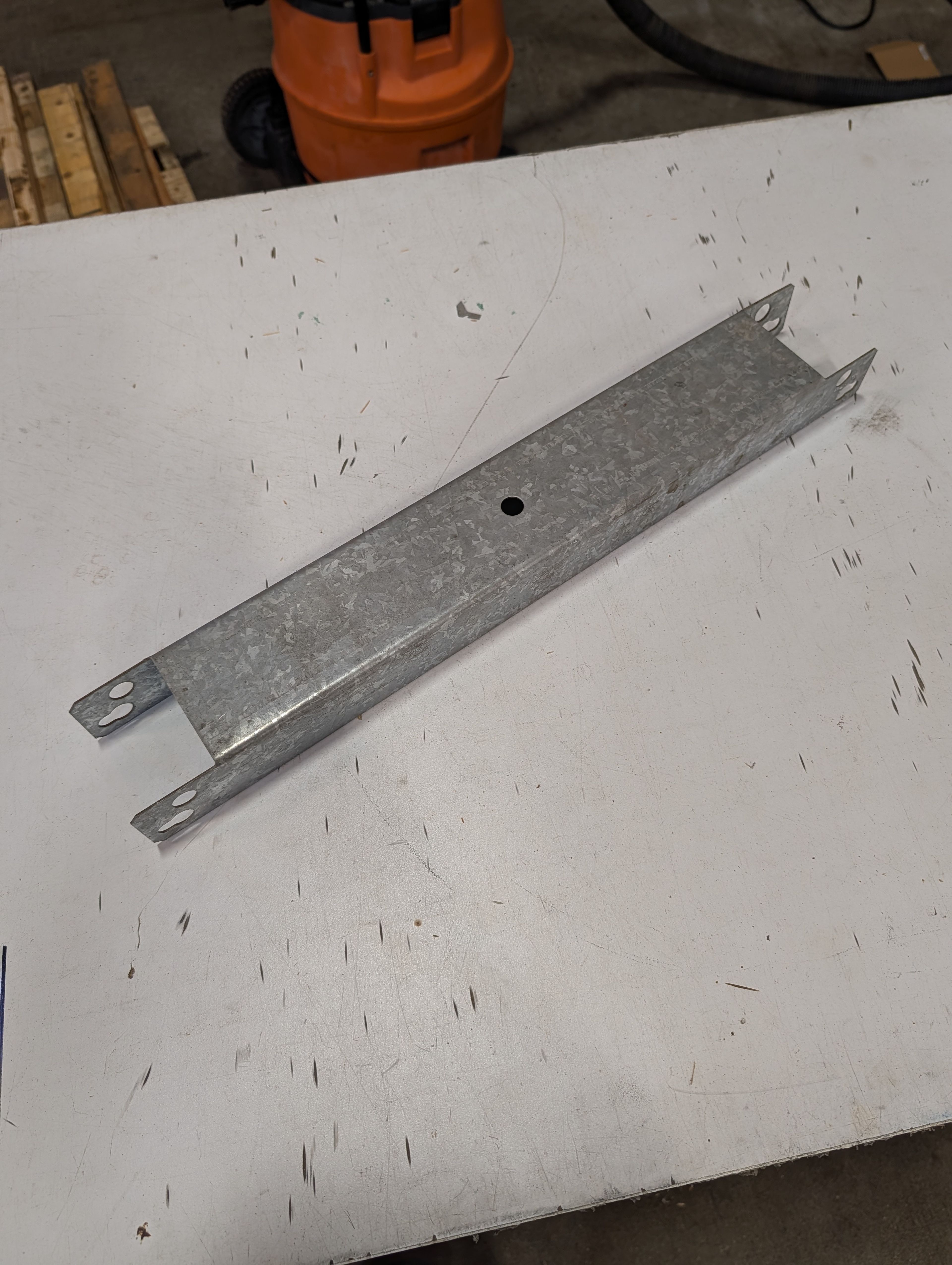 Row Spacer - 18" x 3" - Document 1