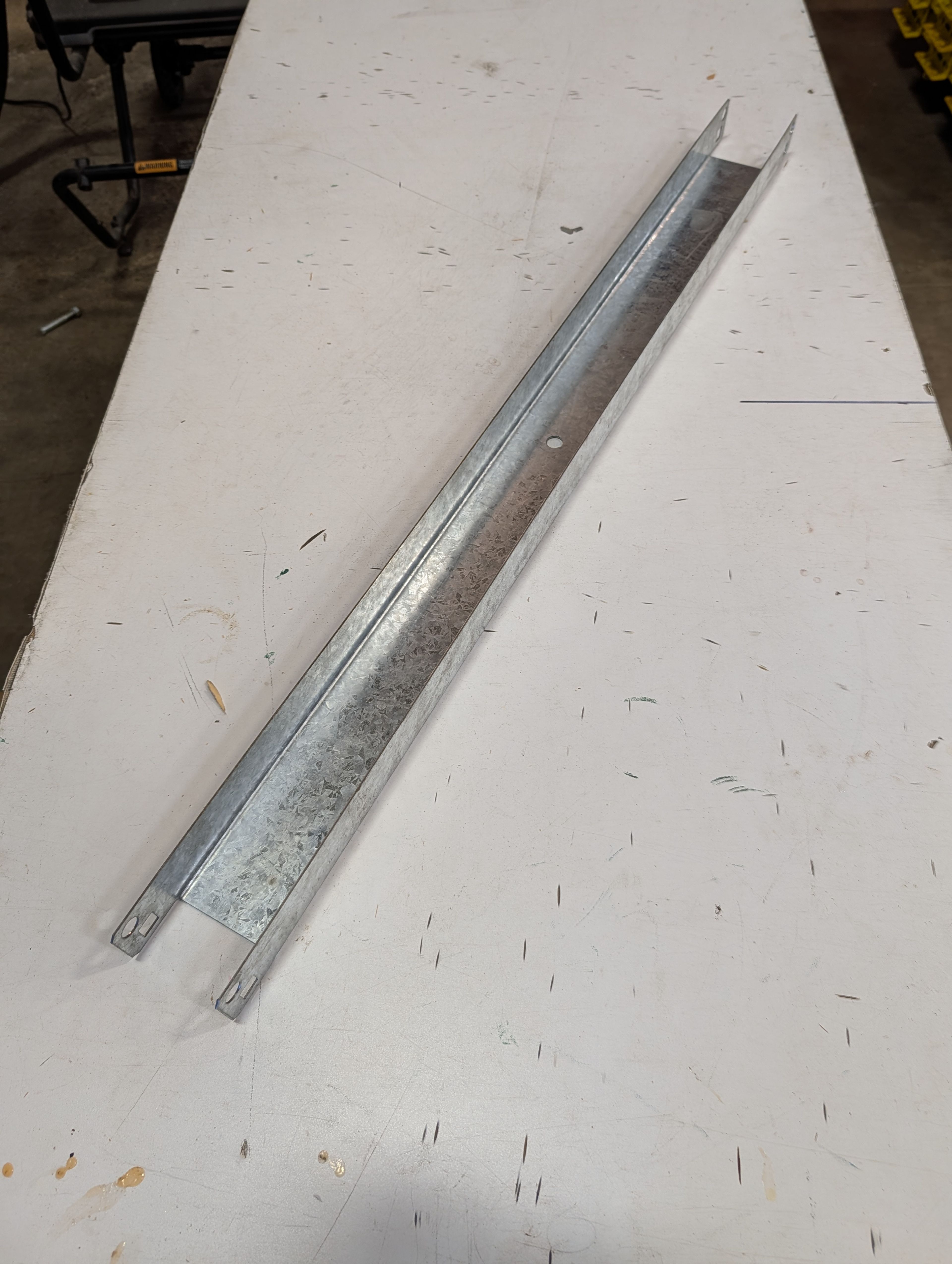 Row Spacer - 38" x 3" - Document 2