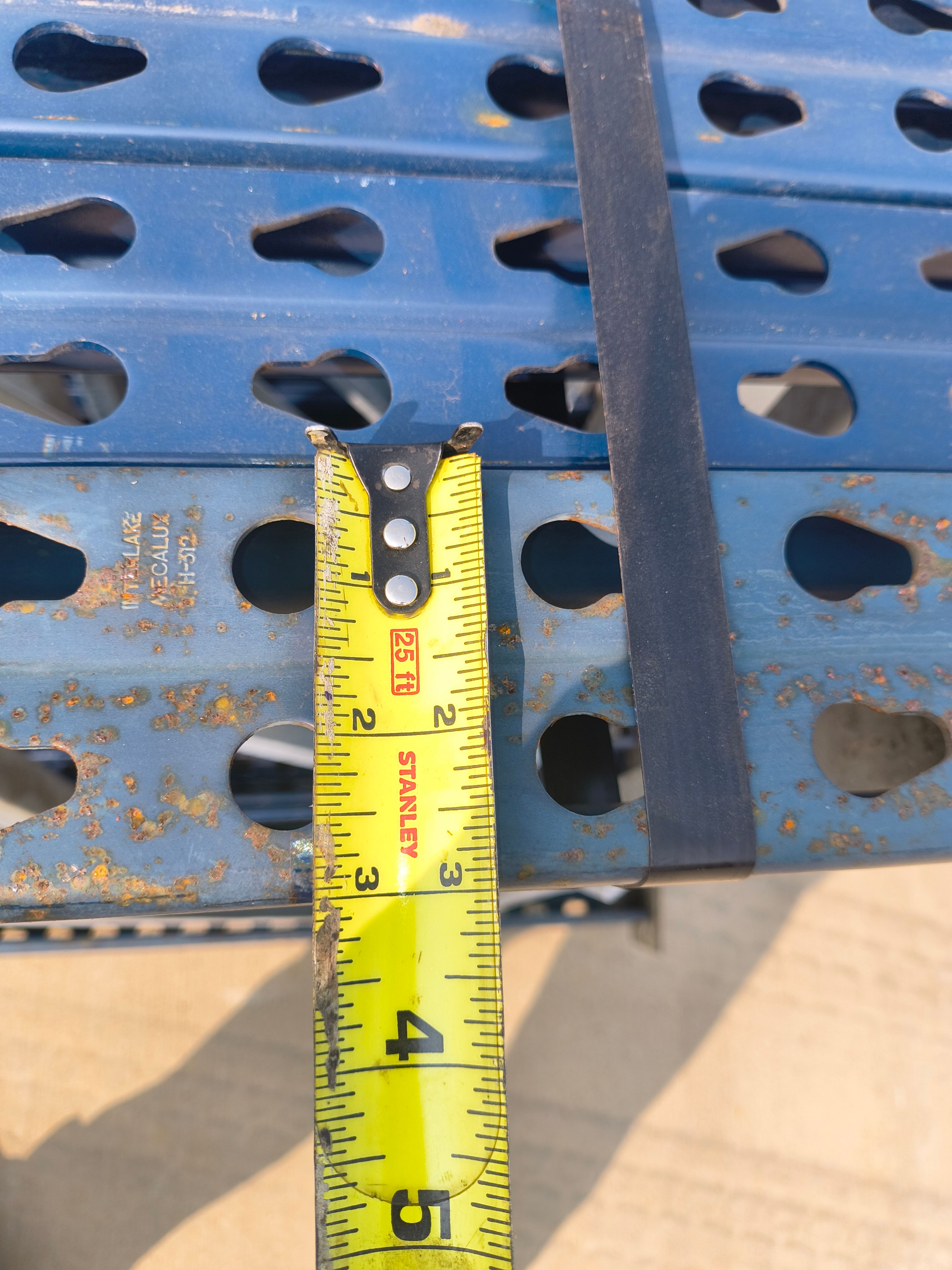 Upright Frame - 42" x 18' - Teardrop - Document 5