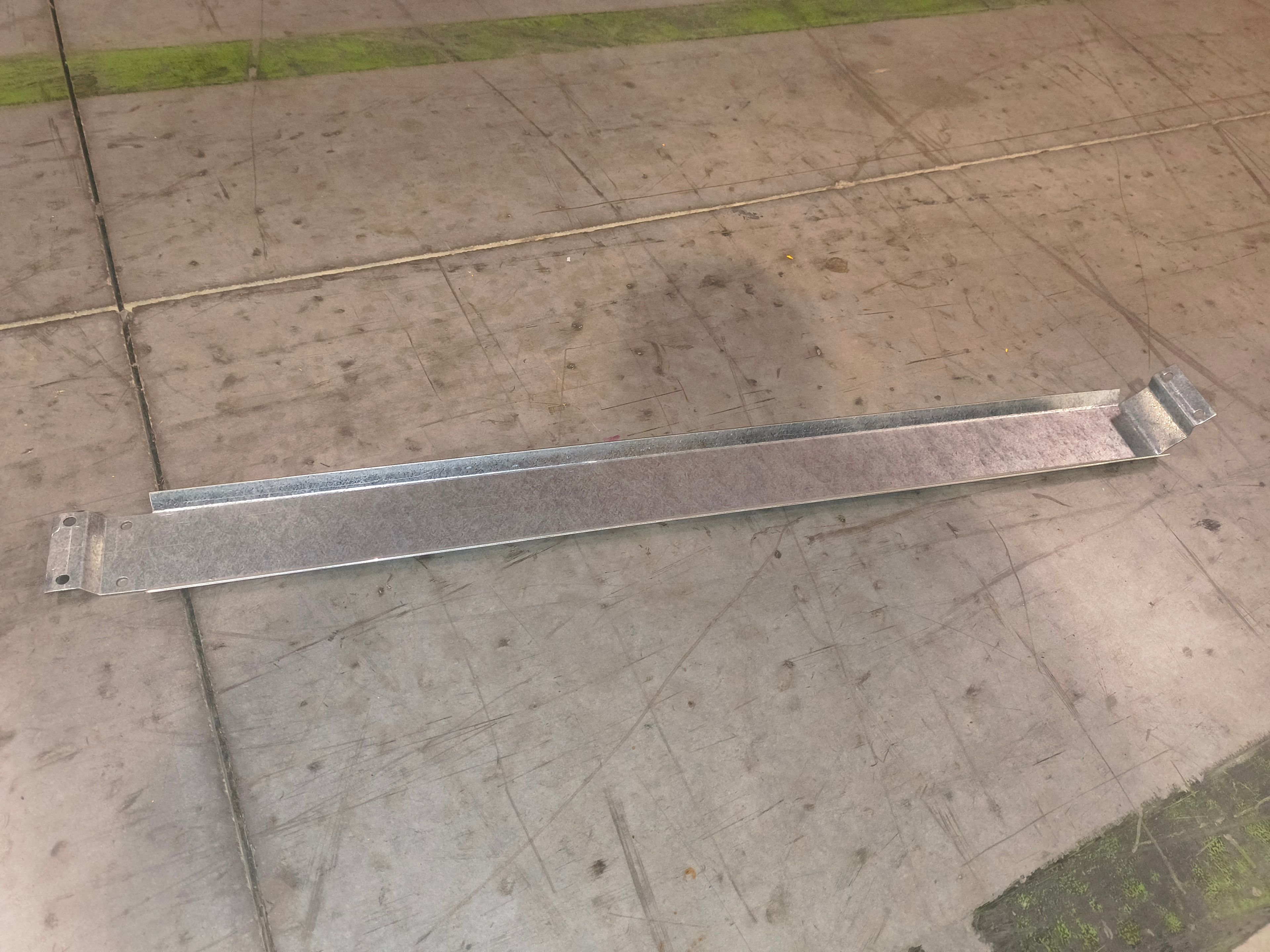 Row Spacer - 36" x 3.5" - Document 1