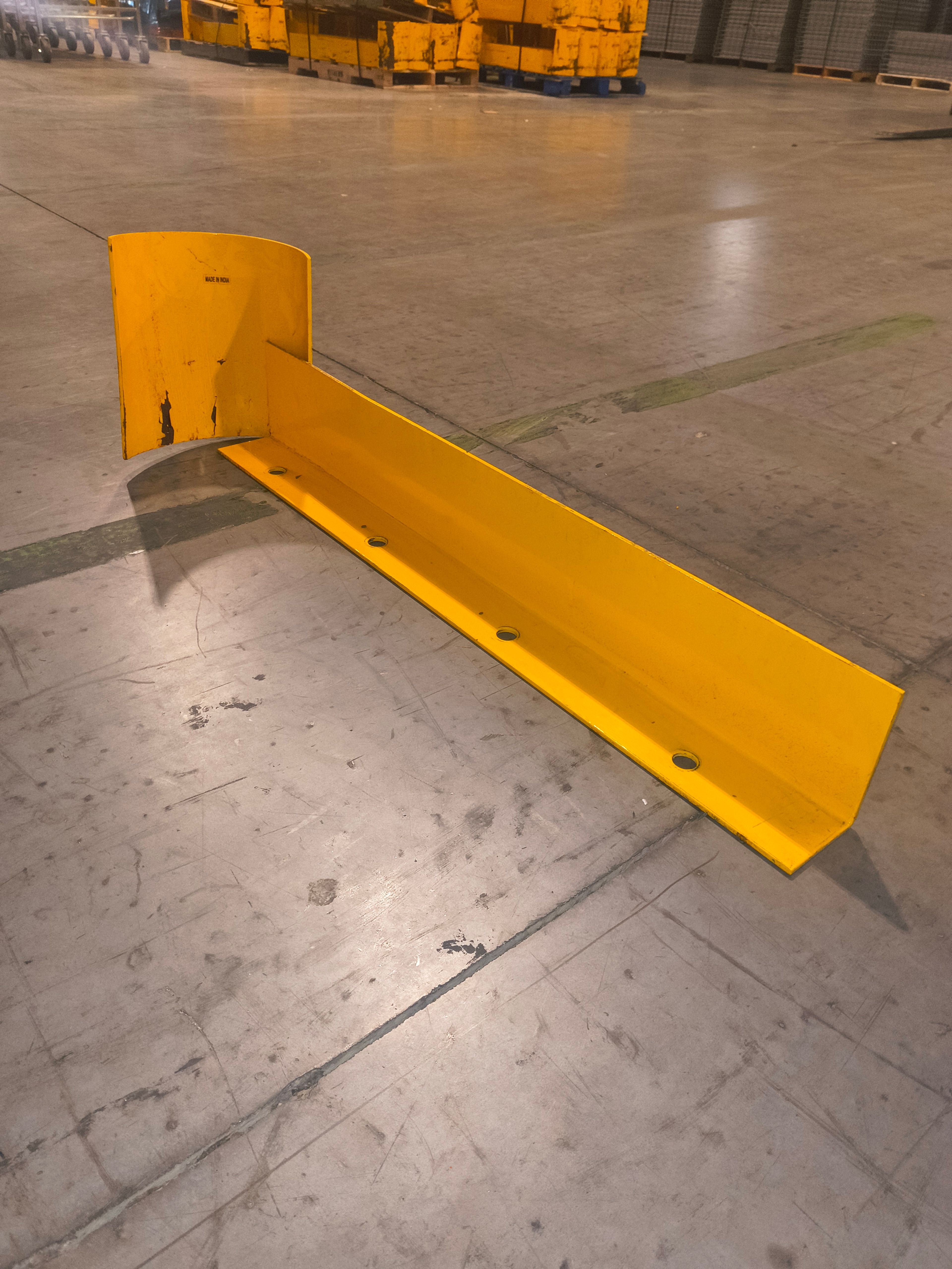 Handle it Aisle Guard 42"x4"x6" - Document 2