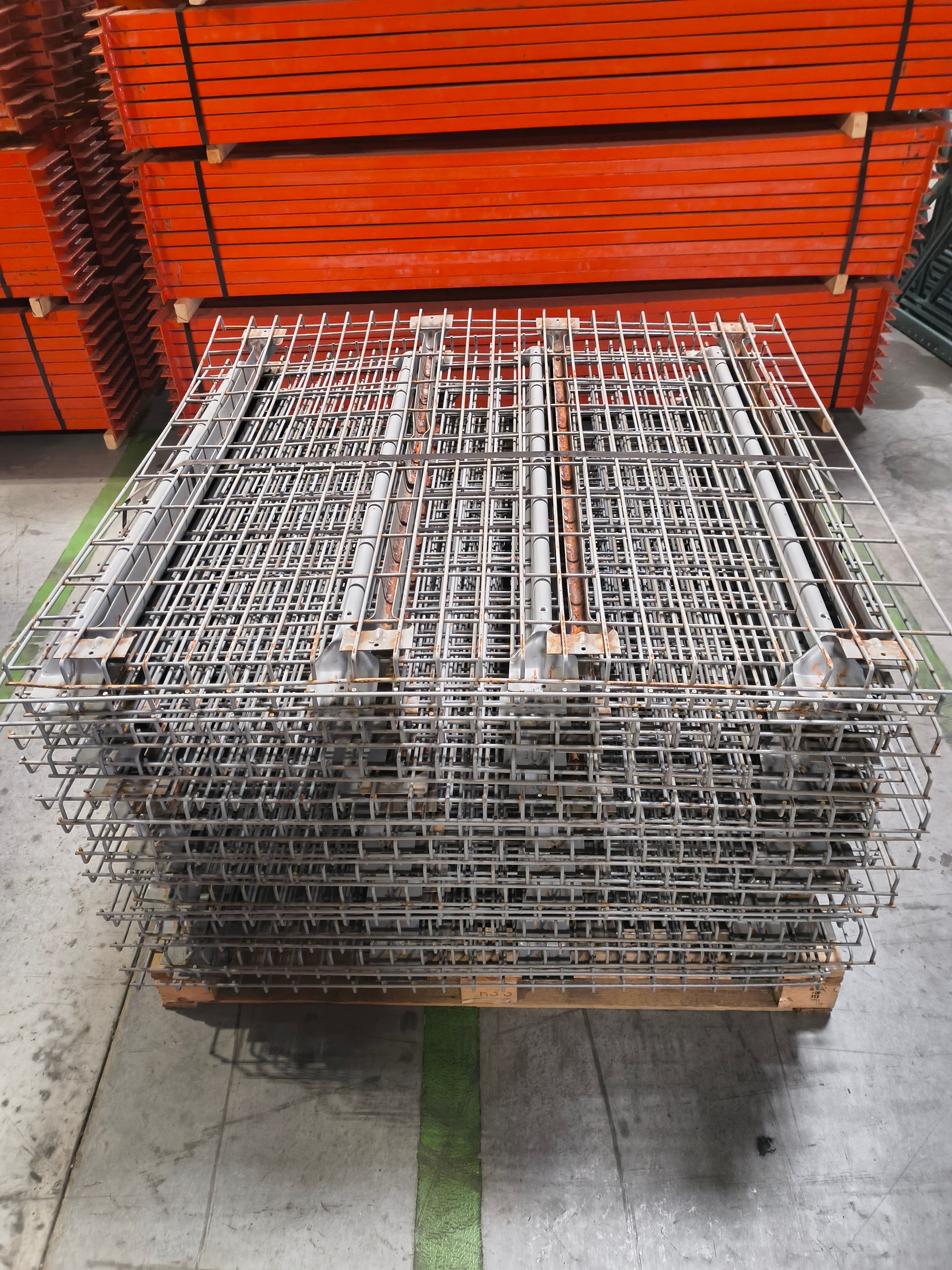 Wire Deck - 42" x 46" - 4-Channel Flared - Document 6