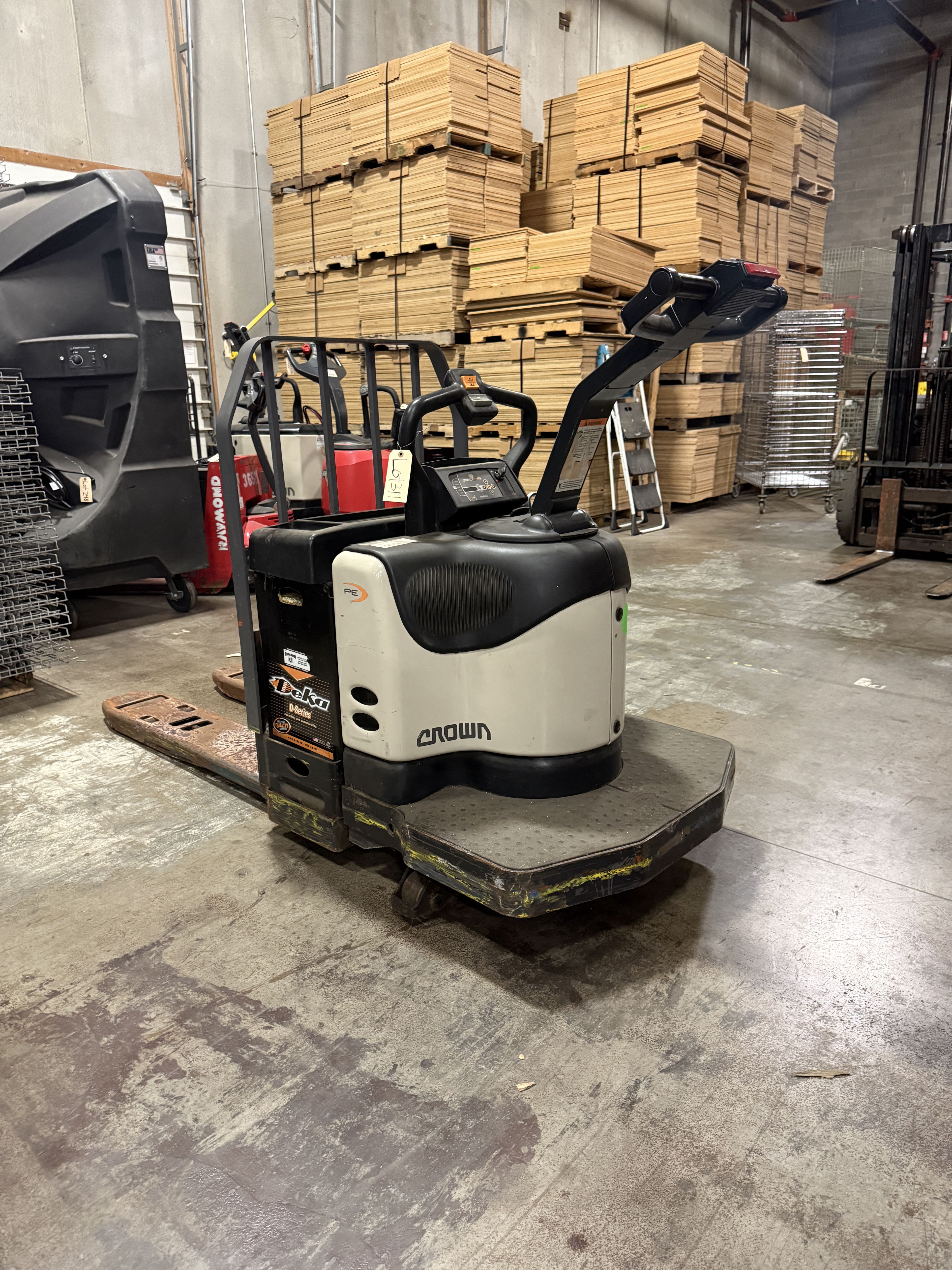 Crown Walkie Rider Single Pallet - Document 4