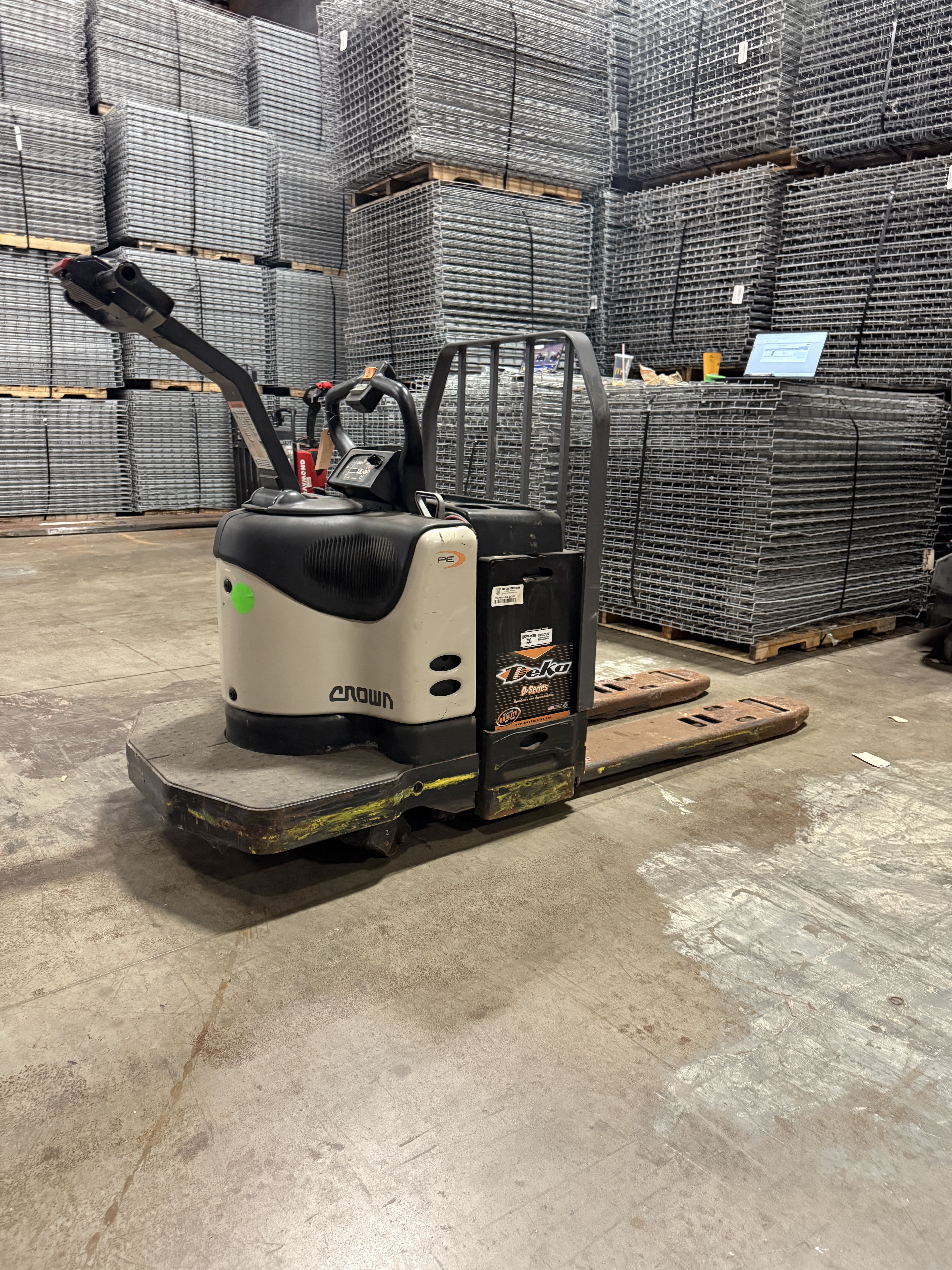 Crown Walkie Rider Single Pallet - Document 6