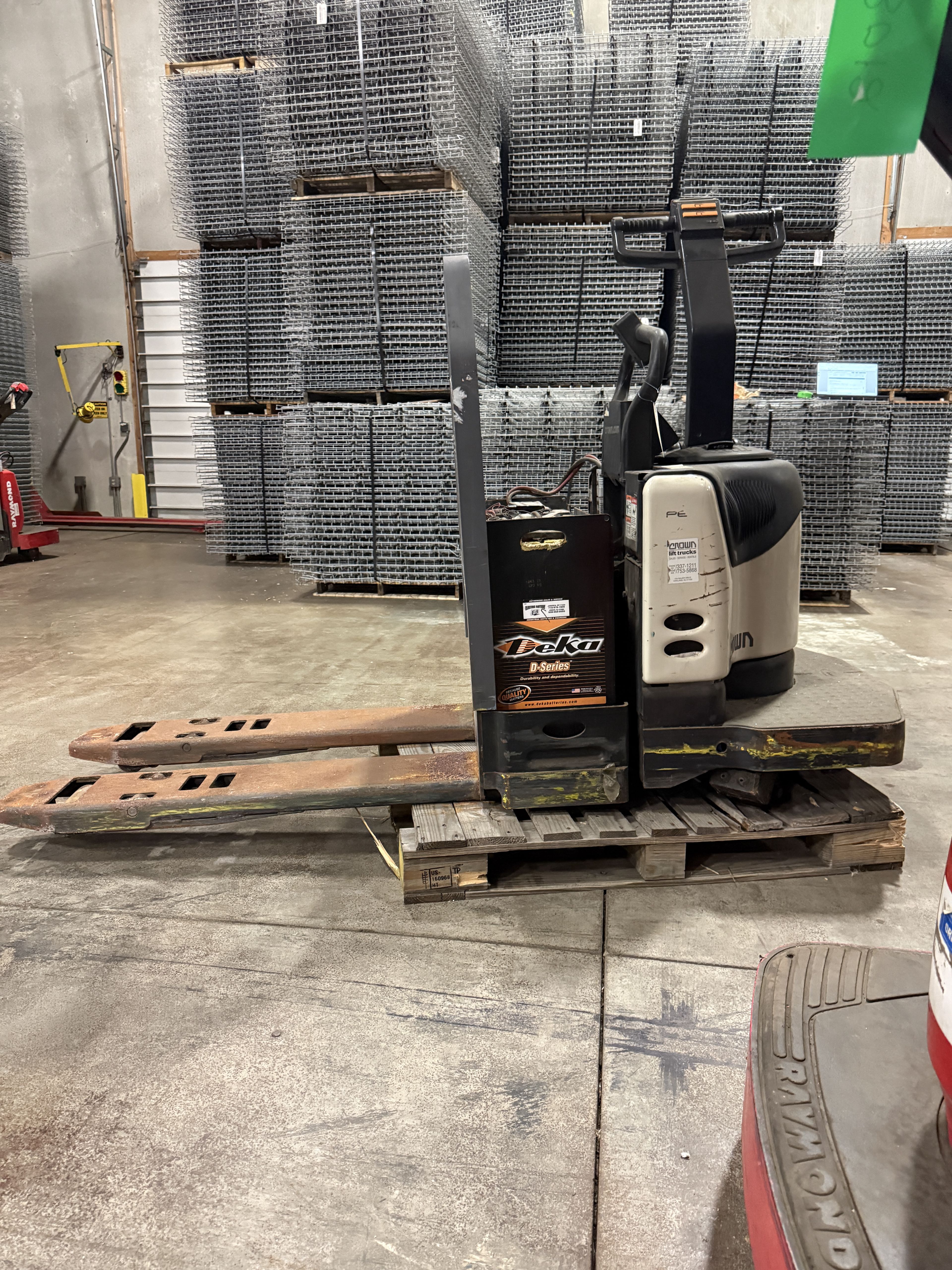 Crown Walkie Rider Single Pallet - Document 8