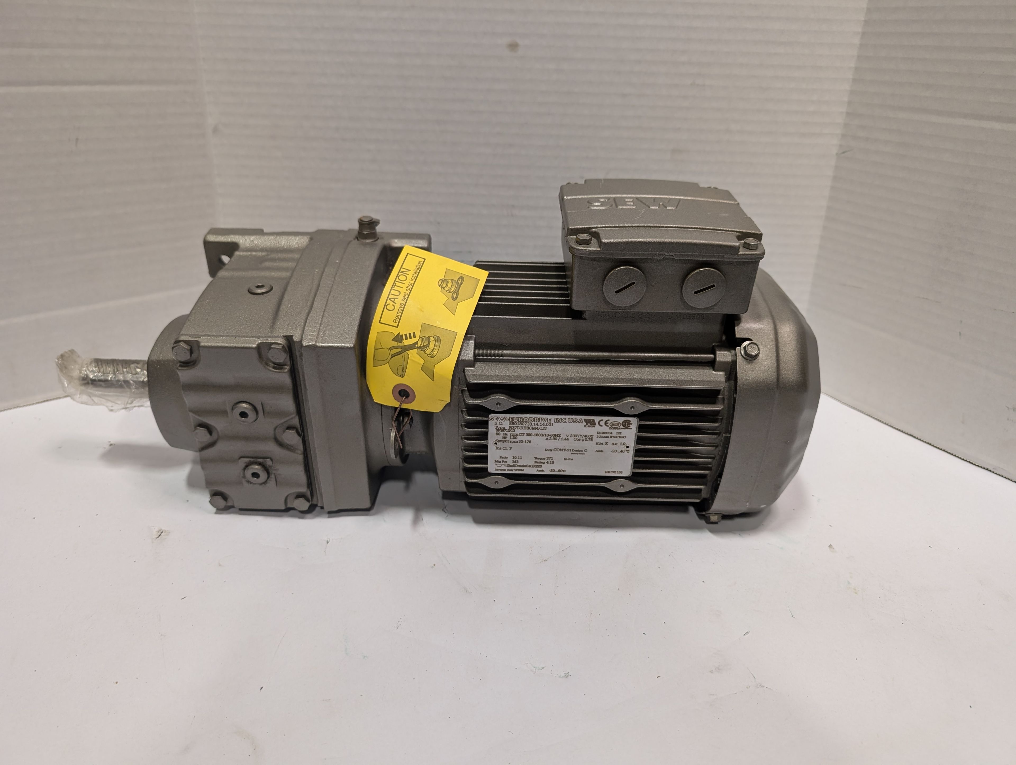 Sew-Eurodrive - 1 HP Electric Motor - R37DRE80M4/LN - Document 1